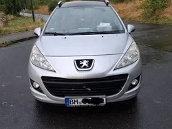 Silber Gebraucht 2009 Peugeot 207 Urban Move Kombi | 1.850 € (Guter Preis)