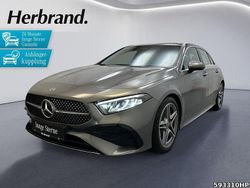 Metalliclack mountaingrau Gebraucht 2023 Mercedes A200 AMG Limousine | 30.980 € (Fairer Preis)