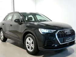Mythosschwarz (metallic) Gebraucht 2022 Audi Q3 Ambiente SUV | 27.900 € (Superpreis)