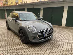 Grau Gebraucht 2016 Mini ONE Kleinwagen | 9.400 € (Guter Preis)