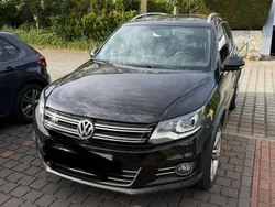 Schwarz Gebraucht 2015 VW Tiguan Sportline SUV | 10.999 € (Fairer Preis)