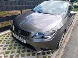Grau Gebraucht 2016 Seat Leon Style Limousine | 9.800 € (Fairer Preis)