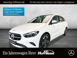 Weiß Gebraucht 2024 Mercedes B200 Van / Kleinbus | 33.425 € (Fairer Preis)