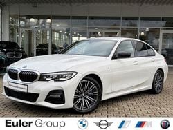 Weiss Gebraucht 2021 BMW 330 Performance Limousine | 33.899 € (Guter Preis)