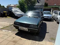 Grün Gebraucht 2006 Lada Samara Kleinwagen | 690 €