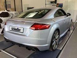 Florettsilber metallic Gebraucht 2018 Audi TTS Coupé | 28.390 € (Guter Preis)