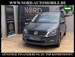 Grau Gebraucht 2021 VW Sharan Highline Van / Kleinbus | 31.900 € (Fairer Preis)
