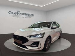 Frostweiß Neu 2025 Ford Focus ST-Line Kombi | 29.980 € (Teuer)