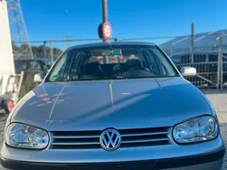 Silber Gebraucht 2003 VW Golf IV Kleinwagen | 2.800 € (Fairer Preis)