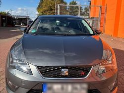 Grau Gebraucht 2014 Seat Leon FR Limousine | 10.500 € (Fairer Preis)