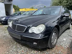 Schwarz Gebraucht 2003 Mercedes C220 Avantgarde Limousine | 1.900 € (Guter Preis)