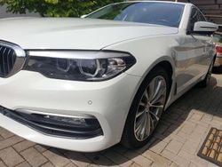 Weiß Gebraucht 2017 BMW 530 Limousine | 24.800 € (Guter Preis)