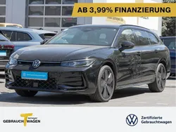 Schwarz Gebraucht 2024 VW Passat R-line Kombi | 46.870 €