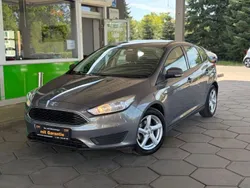 Braun Gebraucht 2015 Ford Focus Trend Limousine | 7.990 € (Fairer Preis)