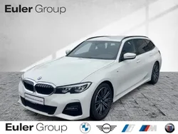 Weiss Gebraucht 2022 BMW 330 M Sport Kombi | 32.449 € (Superpreis)