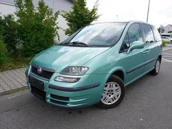 Grün Gebraucht 2003 Fiat Ulysse Dynamic Van / Kleinbus | 3.000 €