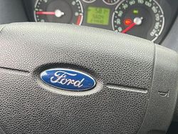 Blau Gebraucht 2006 Ford Fusion Kleinwagen | 1.250 € (Fairer Preis)