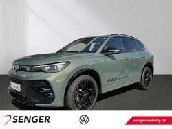Grün Gebraucht 2025 VW Tiguan R-line SUV | 59.990 €