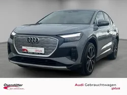 Grau Gebraucht 2022 Audi Q4 Sportback e-tron Advanced SUV | 27.650 € (Etwas zu teuer)