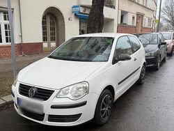 Weiß Gebraucht 2005 VW Polo Kleinwagen | 900 € (Fairer Preis)