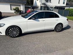 Weiß Gebraucht 2016 Mercedes 350 Limousine | 22.500 €