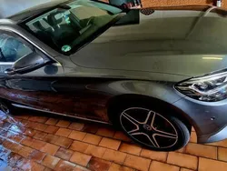 Schwarz Gebraucht 2019 Mercedes C220 Kombi | 20.000 € (Etwas zu teuer)