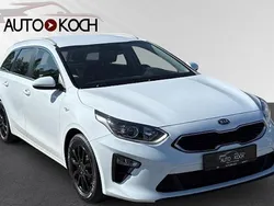 Weiß Gebraucht 2019 Kia Ceed Sportswagon Vision Kombi | 14.990 € (Fairer Preis)