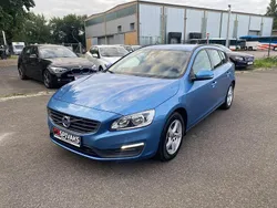 Blau Gebraucht 2017 Volvo V60 Business Edition Kombi | 11.799 € (Fairer Preis)