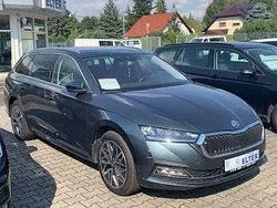 Grau Gebraucht 2020 Skoda Octavia First Edition Kombi | 19.990 € (Guter Preis)