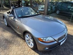 Grau Gebraucht 2004 BMW Z4 Cabrio | 6.950 € (Fairer Preis)
