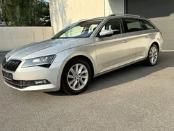 Silber Gebraucht 2019 Skoda Superb Style Kombi | 15.400 € (Guter Preis)