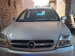 Silber Gebraucht 2005 Opel Vectra Basis Kombi | 800 € (Guter Preis)
