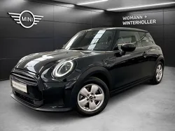 Schwarz Gebraucht 2022 Mini Cooper Essential Kleinwagen | 20.490 € (Fairer Preis)