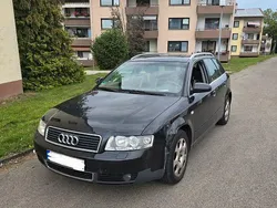 Schwarz Gebraucht 2002 Audi A4 Kombi | 1.500 € (Superpreis)