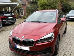 Rot Gebraucht 2019 BMW 218 Active Tourer Sport Line Van / Kleinbus | 16.600 € (Fairer Preis)