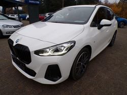 Weiß Gebraucht 2025 BMW 220 Active Tourer M Sport Van / Kleinbus | 32.490 € (Fairer Preis)