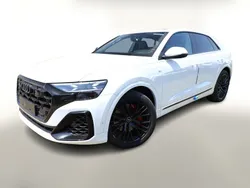Grau Neu 2025 Audi Q8 Comfort SUV | 91.488 €