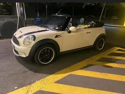 Weiß Gebraucht 2010 Mini Cooper S Cabriolet Cabrio | 10.000 € (Teuer)