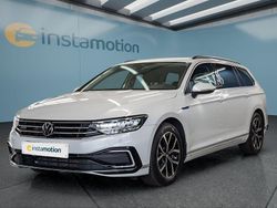 Weiß Gebraucht 2022 VW Passat Kombi | 24.099 € (Fairer Preis)