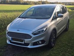 Silber Gebraucht 2016 Ford S-MAX Titanium Van / Kleinbus | 14.445 € (Guter Preis)