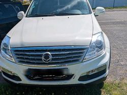 Weiß Gebraucht 2013 Ssangyong (KGM) Rexton SUV | 7.999 € (Teuer)