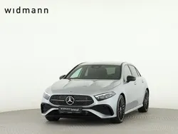 Metalliclack hightechsilber Gebraucht 2025 Mercedes A200 AMG Limousine | 42.850 €
