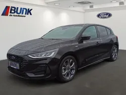 Agate black metallic Gebraucht 2023 Ford Focus ST-Line | 29.738 € (Teuer)
