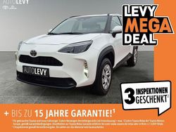 Weiß Gebraucht 2025 Toyota Yaris Cross Business Edition SUV | 22.890 € (Fairer Preis)