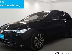 Grenadillschwarz metallic Gebraucht 2024 VW Golf VIII Goal Limousine | 23.999 €