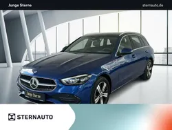 Metalliclack spektralblau Gebraucht 2024 Mercedes C300e Avantgarde Kombi | 40.758 € (Guter Preis)