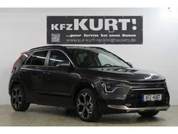Snow white pearl Gebraucht 2023 Kia Niro SUV | 35.990 € (Fairer Preis)