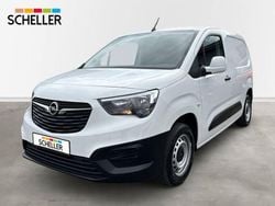 Jade weiss/arktis weiss Gebraucht 2022 Opel Combo Edition Van | 15.700 € (Guter Preis)