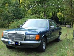 Blau Gebraucht 1984 Mercedes 500 SE Limousine | 22.990 €