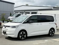 Weiß Gebraucht 2023 VW T7 Life Van | 48.900 € (Fairer Preis)